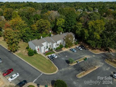 8003 Princess Ann Dr