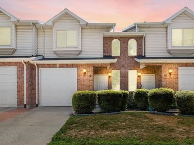 105 N Peregrine Ln #19