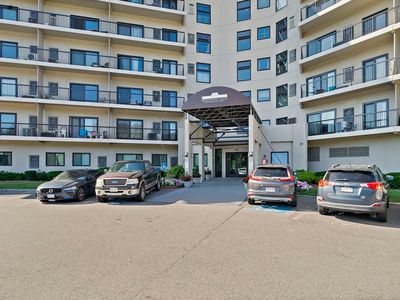 133 Commander Shea Blvd APT 219
