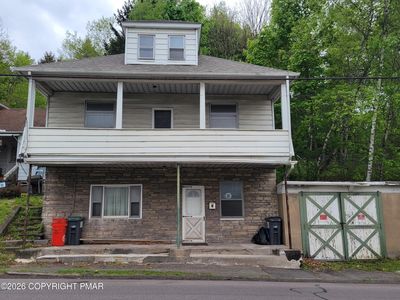 1249 Main St