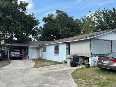 207 E Buchanon Ave