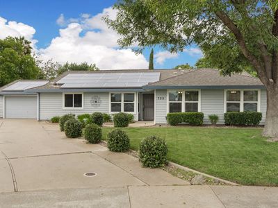 709 Prairie Ct