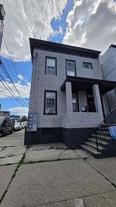 1201 67th St #3
