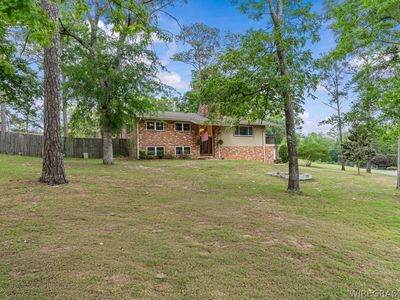208 Holly Hill Rd