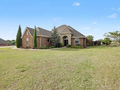 301 Meadow Lark Ln