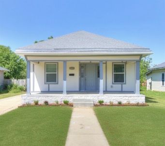 1739 NW 37th St