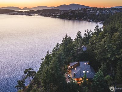 11310 Marine Lane