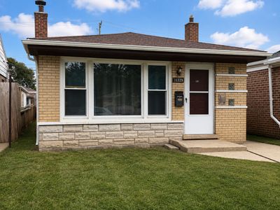 11329 S Green Bay Ave
