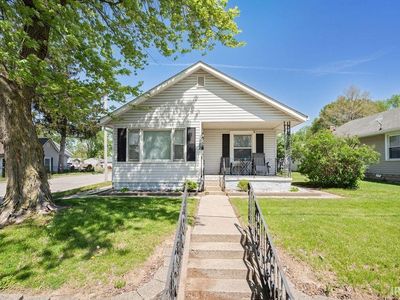 1122 W North St