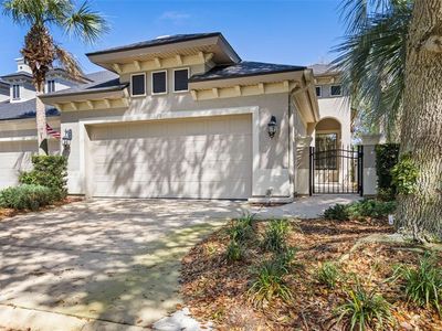 10 River Point Dr
