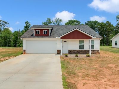 Property at 790 N Trade Avenue Ext, Landrum, SC