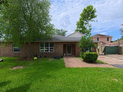 8709 Varner Rd