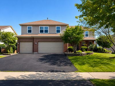 749 Lindsey Ln
