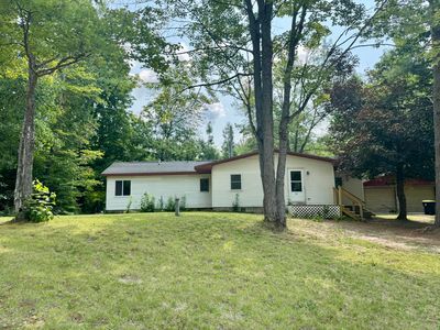 2193 Chemin De La Montagne Dr