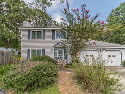 Property at 3679 Pointer Rd, Loganville, GA