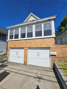 1415 Burnet Ave