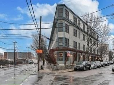 432 Norfolk St APT 4C