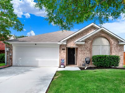 Property at 1410 Daffodil Ln, Lewisville, TX