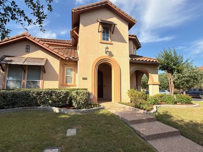 1616 Camino Lago