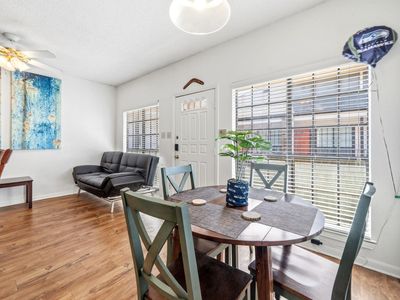 912 W 22nd St APT 309