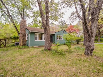 Property at 142 Spring Hill Rd, Skillman, NJ