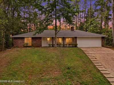 3 Chalmett Pl