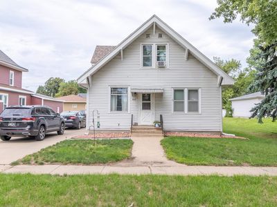 405 Alderson St