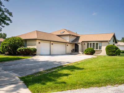 4413 Michael John Ct