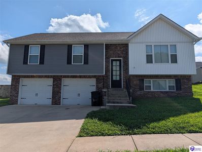 Property at 133 Sawgrass Ave, Vine Grove, KY