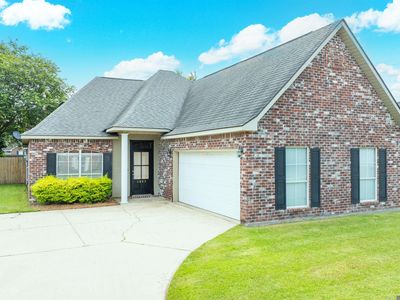 1923 Hunters Way Dr
