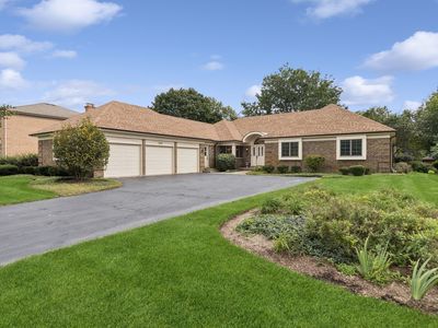 609 Claire Ln