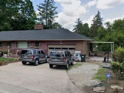 361 W Nottingham Rd