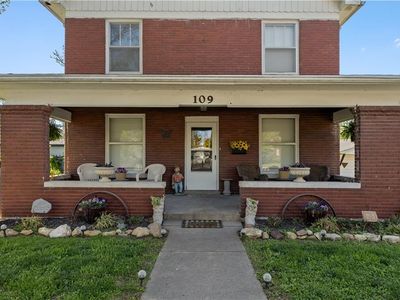 109 N 12th St