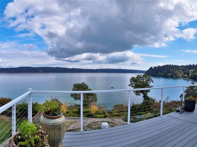 4231 Bayside Lane