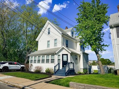 66 Sunnyside Ave
