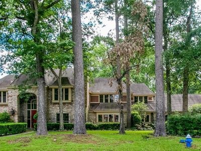 2114 Forest Garden Dr