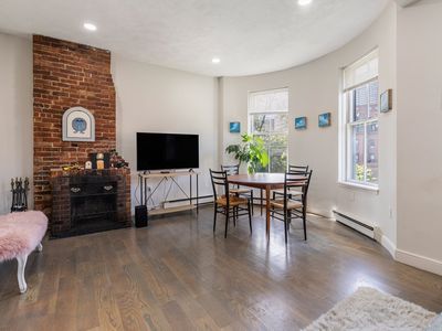 142 Chandler St APT 4