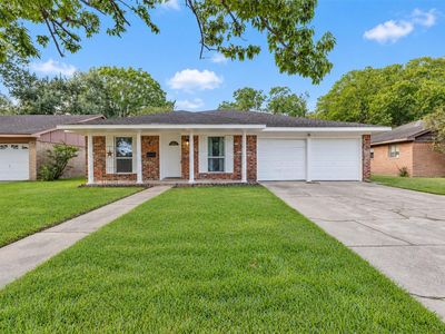 971 Wavecrest Ln