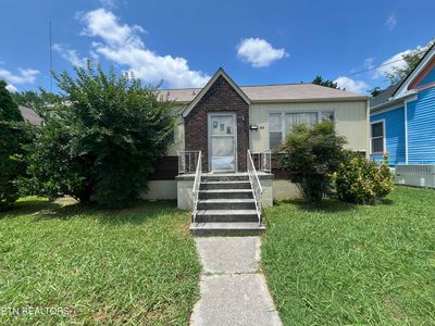 929 Chickamauga Ave