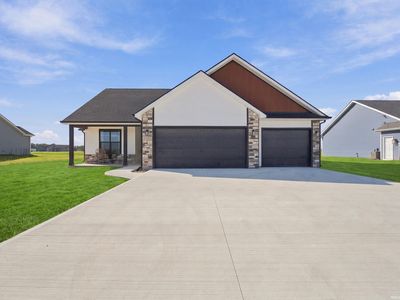 1545 N Noyer Rd