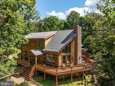 537 Lower Flats Dr