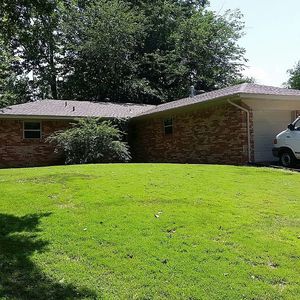 Property at 1402 Westbrooke Ter, Norman, OK