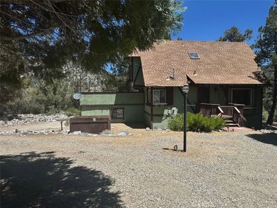 14533 Voltaire Dr