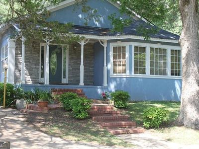 Property at 904 E Main St, Hogansville, GA