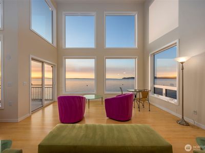 6436 Ebb Tide Lane
