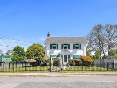 12 Goddard St