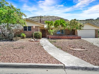 228 Moonglow Dr
