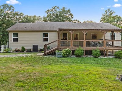 18275 New Hermitage Drive