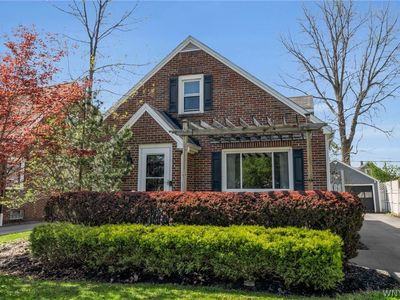 40 Mona Dr