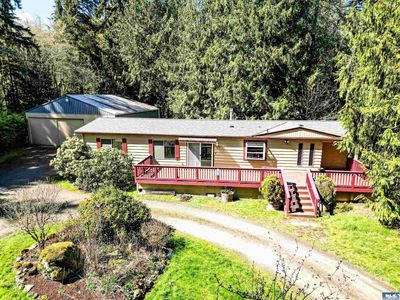106 S Jensen Rd